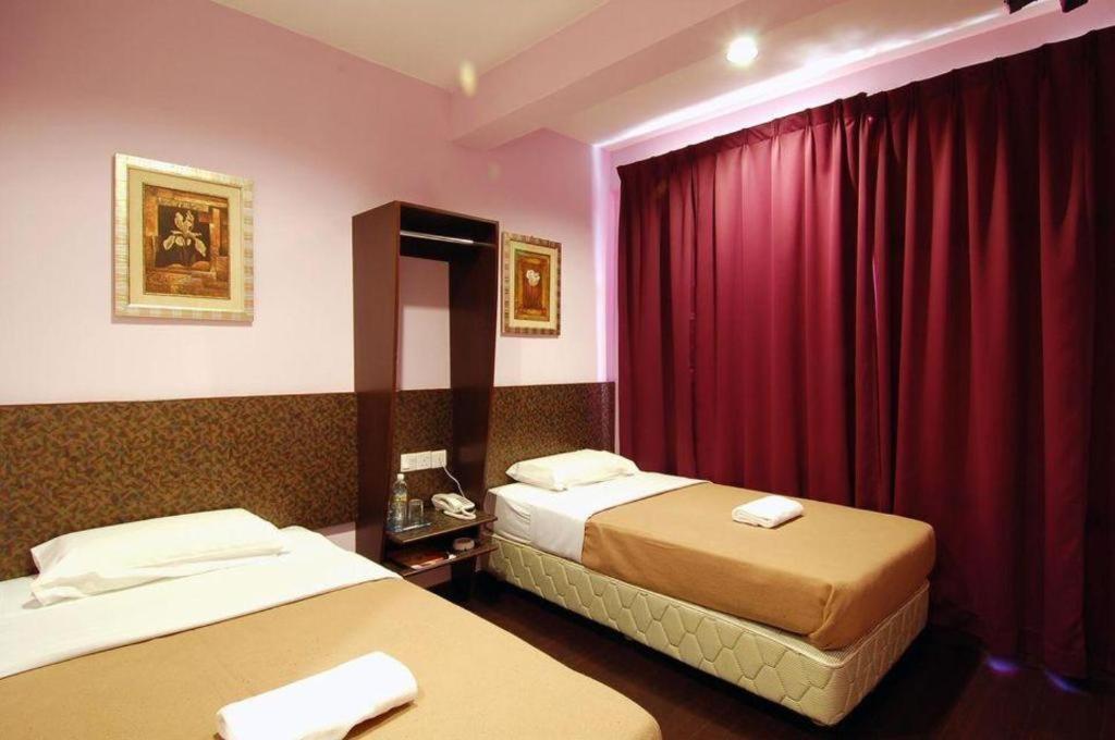 Aristo Hotel @ Putatan Kota Kinabalu Eksteriør bilde